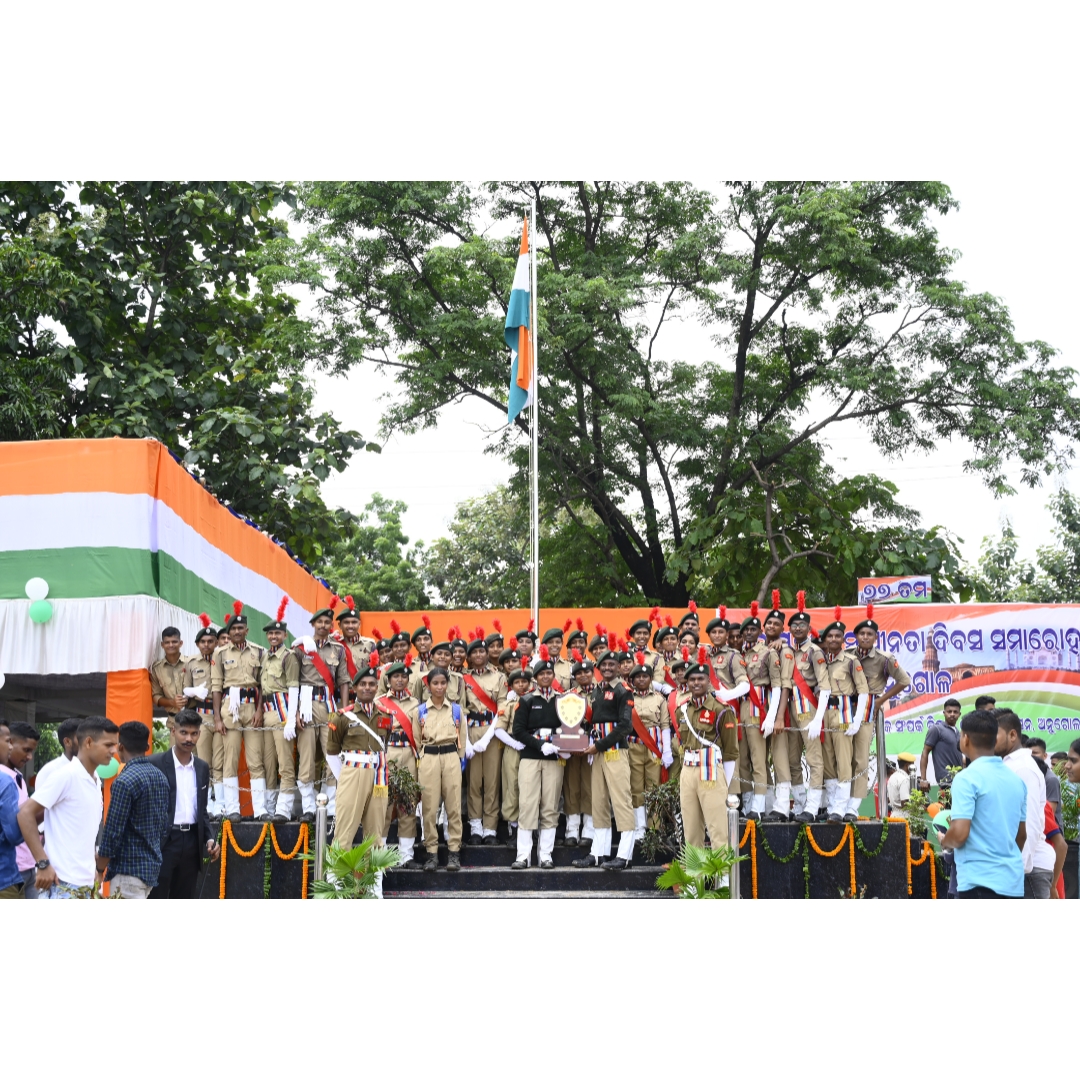 AngulNcc's tweet photo. Some glimpses of 77 th Independence day. NCC Cadets took part in district level parade competition and secured first position among the troops.
#IndependenceDay #Nationalcadetcorps
@HQ_DG_NCC @utkalpride @Dhenkanal_DMS @angul_dm @gpsingh3para https://t.co/E5Baw75dYO