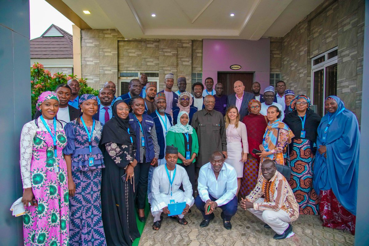 Always a pleasure to interact with colleagues in the field who defy all odds in ensuring we reach every community in delivering #HealthcareForAll In Kaduna yesterday I was privileged to learn on colleagues are confronting insecurity to deliver <a href="/WHONigeria/">WHO Nigeria</a>