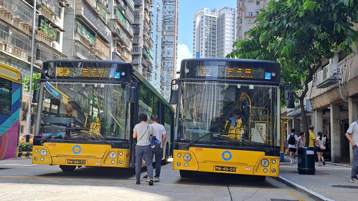 HN9680's tweet photo. Transmac Higer KLQ6115GQ
三門海格 - 3-door Higer
#澳門 #Macau #Transmac #新福利 #海格 #Higer #KLQ6115GQ https://t.co/tJ141QWAlq