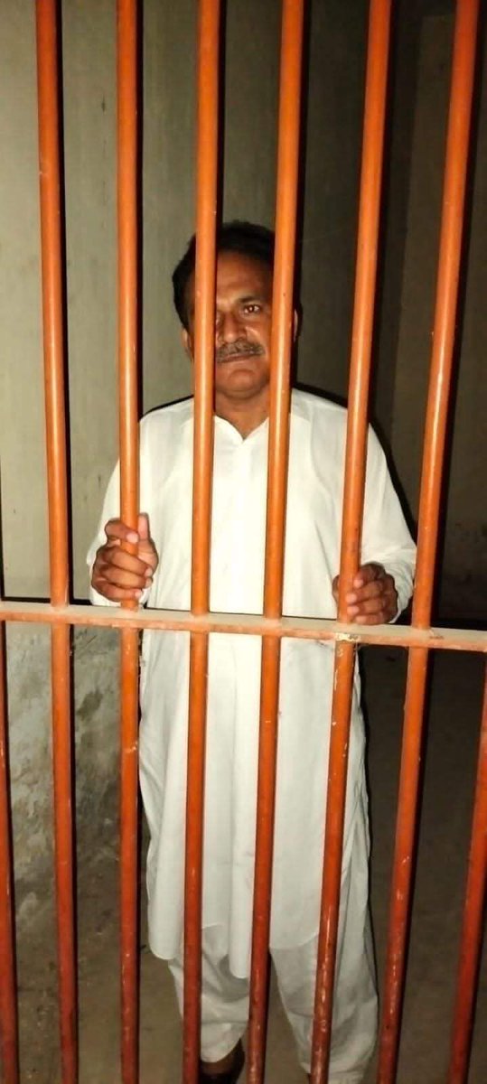 jamro_waseem's tweet photo. Doctor and SHO also arrested due to Negligency to performance of duties.
#ranipurincident
#JusticeForFatima https://t.co/D9xzIeUXbV