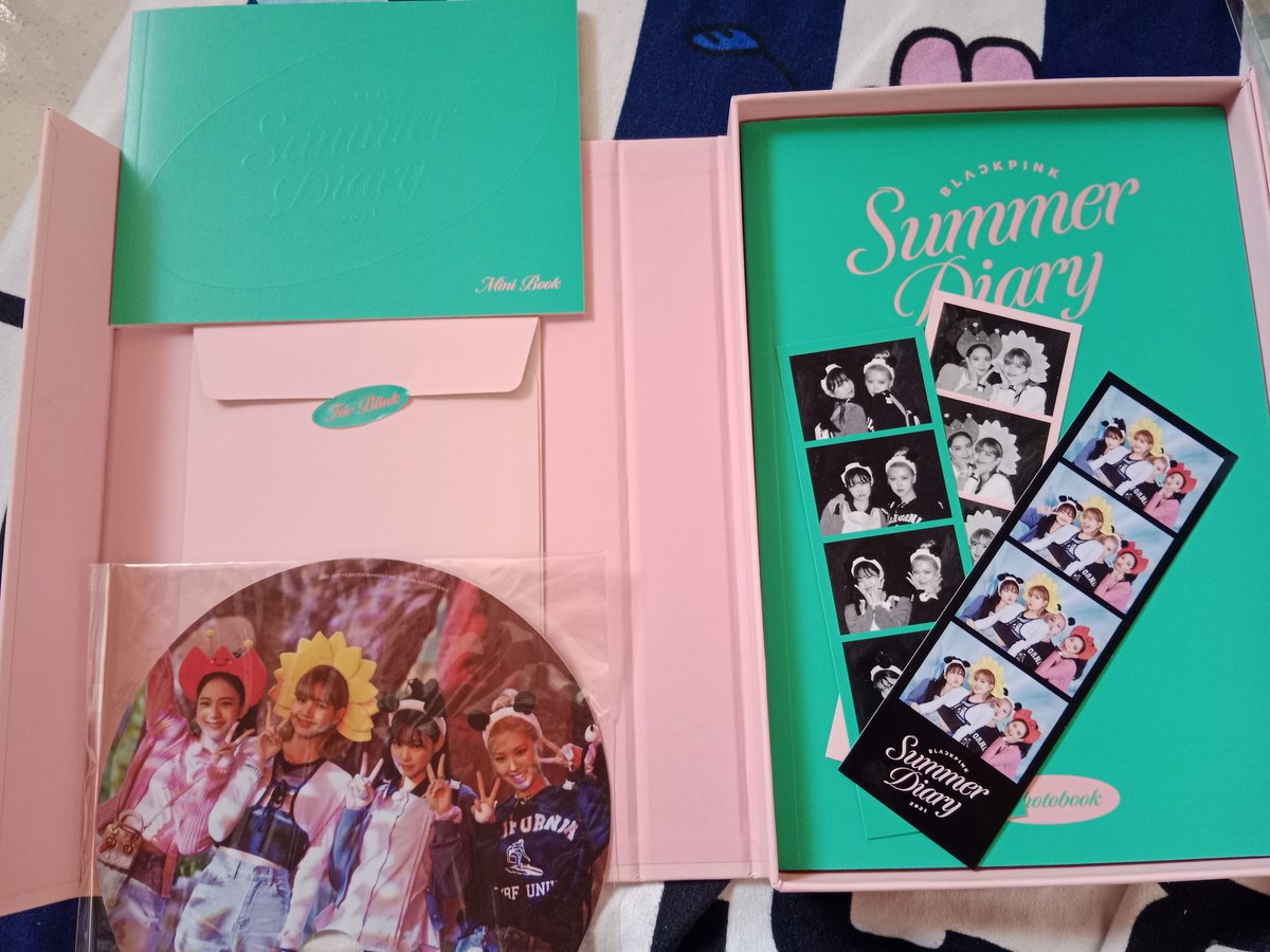 jongseong_17's tweet photo. Wts lfb blackpink ph

Summer dairy 2021

-P450 - 400payo
-payo or 3 days res
-no to sensitive buyer
-mop: gcash
-mod:sco / direct jnt

T. Blackpink summer dairy jennie lisa rose jisoo summer dairy 2021 https://t.co/RVm7kIa4by