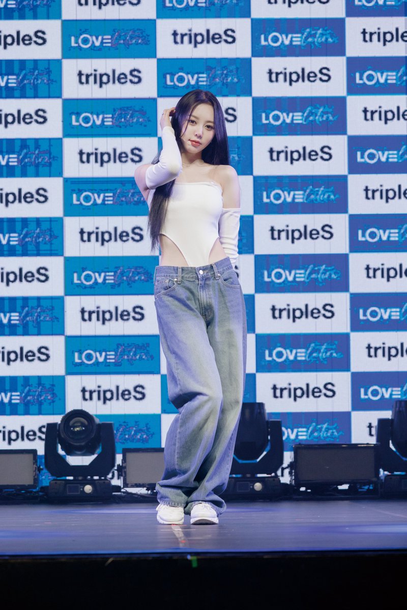 [Showcase] Sharing pictures of @triplescosmos' Hyerin. 