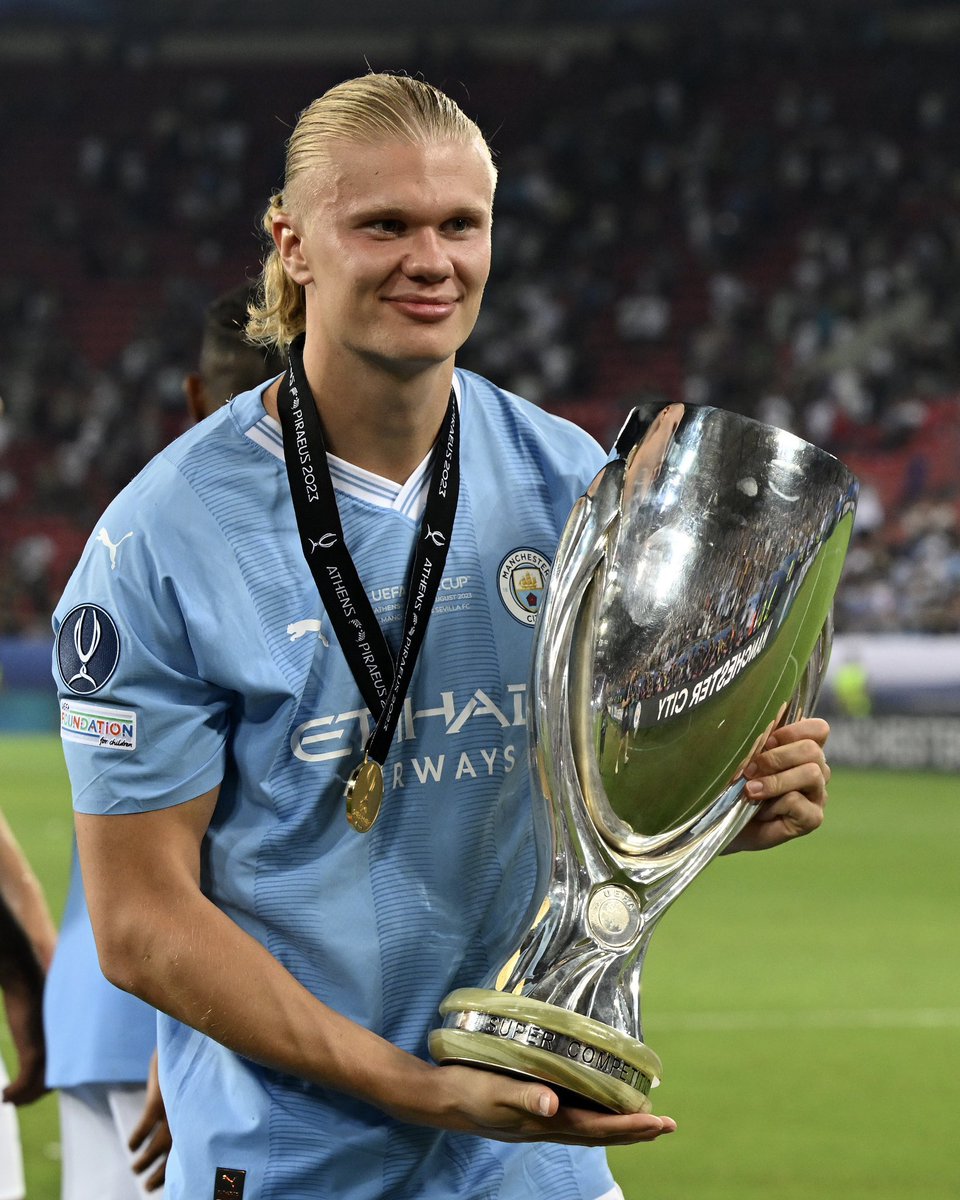 Erling Haaland, Manchester City formasıyla çıktığı 5 finalde de gol atamadı. ❌ 2022 Community Shield ❌ 2023 FA Cup ❌ 2023 Şampiyonlar Ligi ❌ 2023 Community Shield ❌ 2023 UEFA Süper Kupası