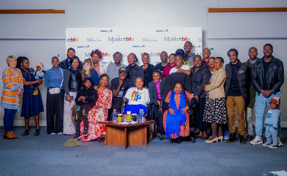 POVOAfrika's tweet photo. Mutare was the last in the series of #Musicable panel discussions. Thank you @GwiziSoneni
for great facilitation and @Pauline_MaiSkye
and Chipo for sharing your journey!
@kritic_igwee and @DiamondFMZim for hosting us!
@MusicInAfrica @Manicaskulzfest https://t.co/sOdy3zOwWP