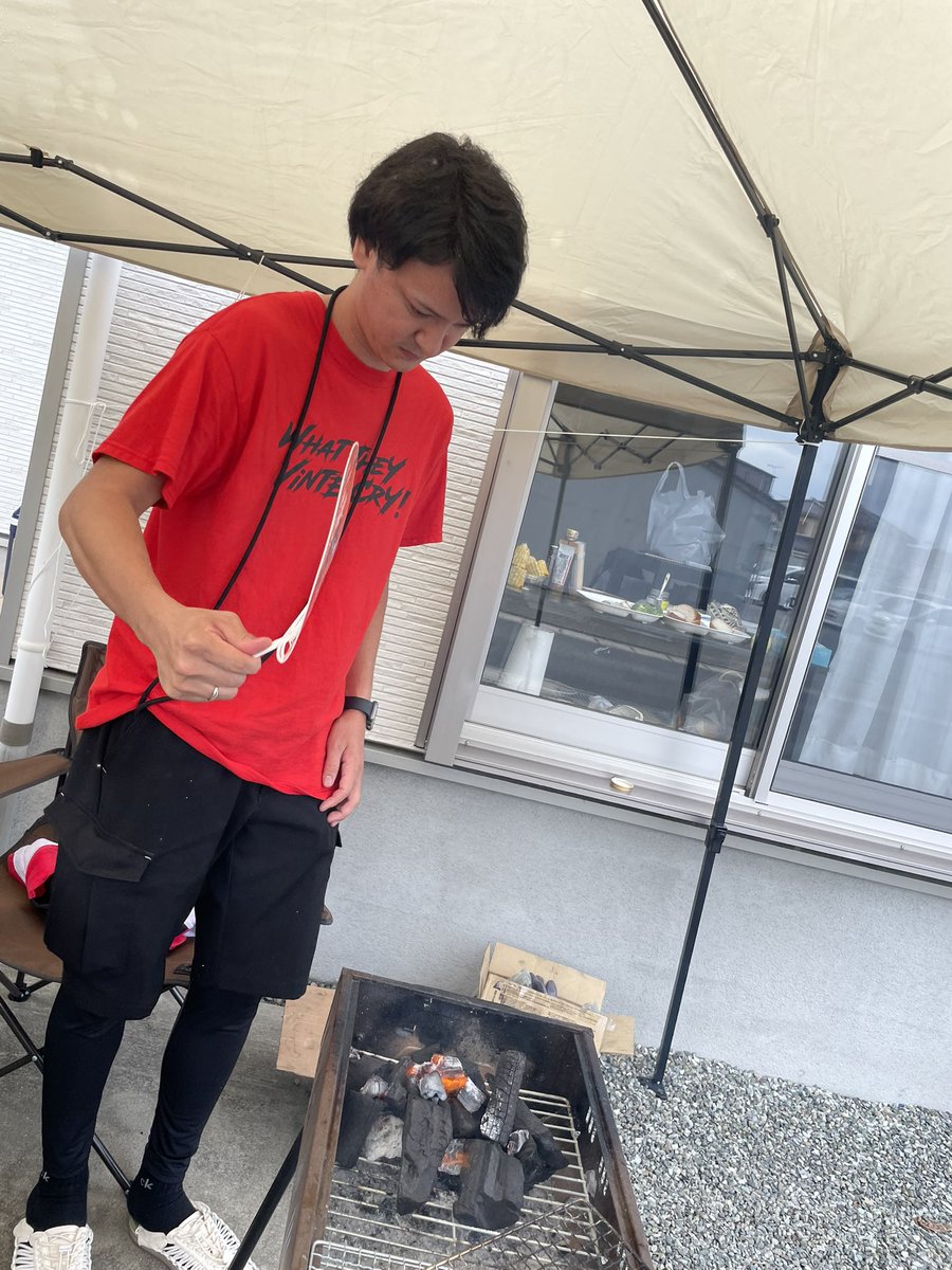 shogo_ck's tweet photo. BBQうちわ男。 https://t.co/skgiLBghNm