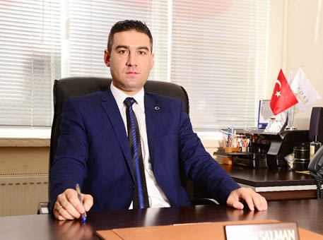 HakimiyetYozgat's tweet image. ASANSÖRLERDE ARTIK ZORUNLU HALE GELDi 
yozgathakimiyet.com.tr/asansorlerde-a… 
#Manşet #Perşembe #gazete #haber #Yozgat #Gündem #Güncel #Siyaset #Yerel #ulusal #turizm #tarih #kültür #sanat #keşfet #Türkiye #TürkiyeninTamOrtası #RotaYozgat #Asansörlerde #İçkapı #zorunlu #İhsanSalman