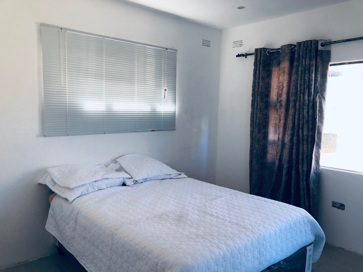 CrestlyResorts's tweet image. Be our next guest @CrestlyResorts in #Nyanga
Suitable for group bookings + self-catering facilities 
Rates starts from as low as 20us pp sharing and 40us/room/night
 Bookings call or app +263773980680