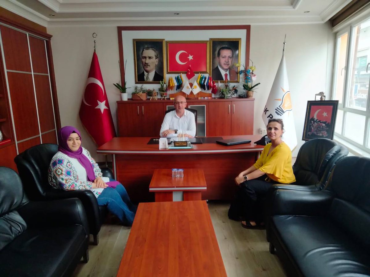 EmadDernegi's tweet photo. Emadder durmuyor durmayacak ….

Sahada canla başla çalışan bu davaya sahip çıkan arkadaşlarımız 
Karaman yöneticimiz Handan hanıma @Handan5271 
Gaziantep yöneticimiz İskender Bey @Donmez1Iskender ve dünyalar tatlısı kızına 
Giresun İl Temsilcimiz Mustafa Beye @Mustafa28GRSN82 çok teşekkür ederiz. 

Bu haklı davamızda derdimizi TC sınırları içinde duymayan tek kişi kalmayana kadar anlatmaya devam edeceğiz.
Kimse bir şöhret, bir ego peşinde değil. Bizim hepimizin kalbi aynı anda, aynı hislerle  acıdı.

EMAD-DER tüm Türkiye’de tek yürek.

İzlemeye devam edin

#Emad2000Ler