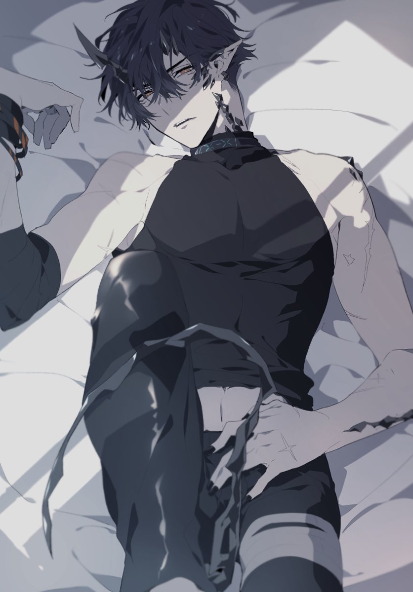 Yourbuffyman's tweet photo. @Your_owner_kuya If he wants he can own an Incubus if that is what he wants he is eager to meet a new master https://t.co/YrqSYgveFk
