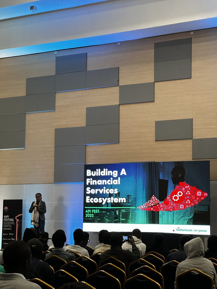 _bigzoo's tweet image. Saf/ @Mpesa_AFRICA on site at #apifest