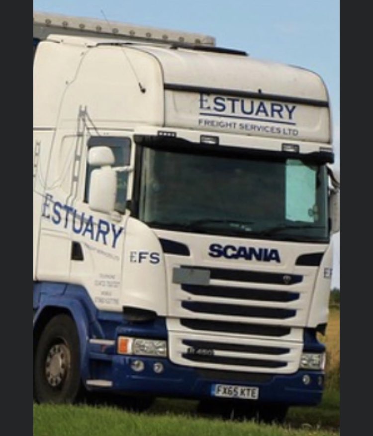 Stolen from a friend’s family business at North Killingholme last night. 

A very recognisable Scania Topline FX65 KTE with a blue curtain sider. Any information please call 07810 471169