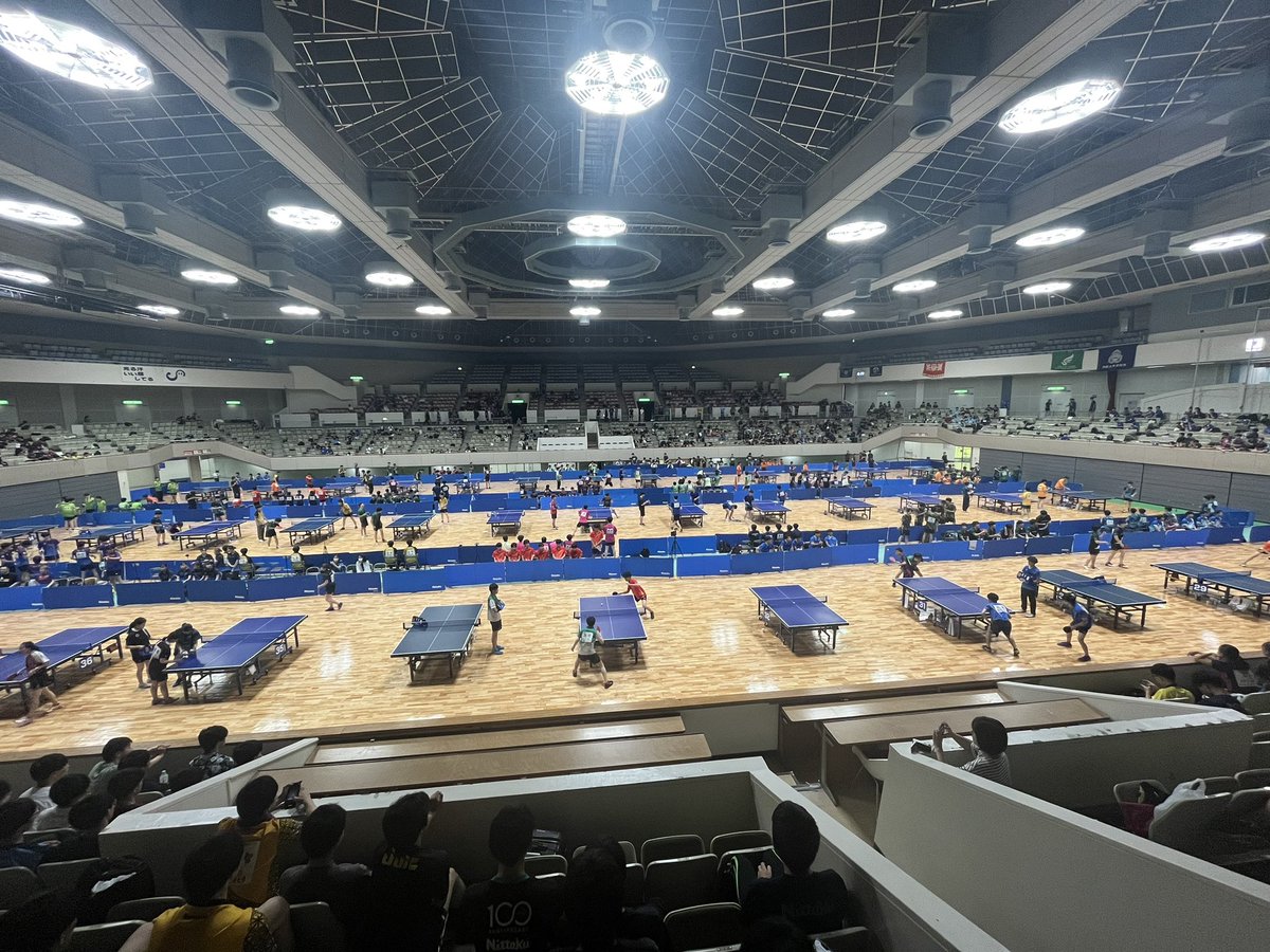 yuttc2018's tweet photo. 本日から全国国公立大学卓球大会が行われています！1日目は男女団体戦です！応援よろしくお願いします🙇‍♀️🙇‍♀️ https://t.co/KGkHWhuKQW