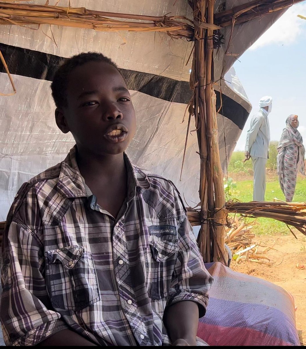 Some harrowing but important coverage by #CNN concerning the terrible attacks in #Geneina, West Darfur State in mid-June in "one of the most violent incidents in the genocide-scarred Sudanese region’s history."

<a href="/AyinSudan/">Ayin Network - شبكة عاين</a> contribute to this report. 

edition.cnn.com/2023/08/16/afr…