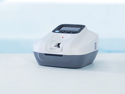 MedicalRey's tweet photo. @WondfoBiotech  optical coagulation analyzer, used together with the test reagents, delivers quick lab-quality results that support clinical decisions in cardiology, surgery and intensive care.
-Rechargeable battery
-Portable
-Convenient
-Fast &amp; Reliable https://t.co/MrBwIdpyvq