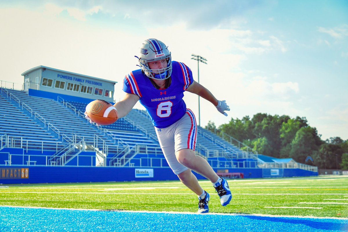Welcome to THE HUNT 🦁 

<a href="/MonarchFootbal1/">Monarch Football</a> <a href="/bmjohnso1/">Brent Johnson</a> <a href="/qbc_monarch/">Monarch QBC 🏈</a>