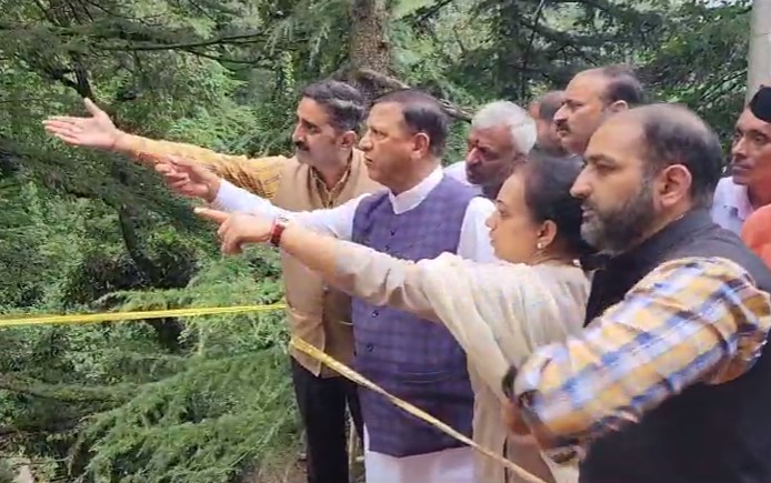 samacharfirst's tweet image. प्रधानमंत्री ग्राम सड़क योजना के अंतर्गत हिमाचल को 2643.01 करोड़ की राशि स्वीकृत, केंद्र का किया धन्यवाद: बिंदल

#SamacharFirst #DrRajeevBindal #Shimla #HimachalPradeshNews