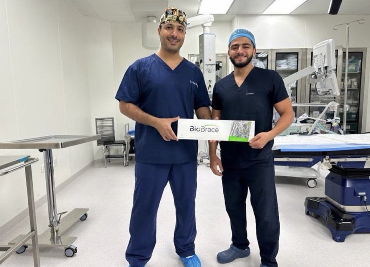 اختراع جديد لعملية الرباط الصليبي لأول مره تطبق خارج الولايات المتحدة … طبقها الدكتور فهد الخلف و تكللت بالنجاح 

<a href="/falkhalaf99/">Dr.Fahad Alkhalaf د.فهد ناصر الخلف</a>