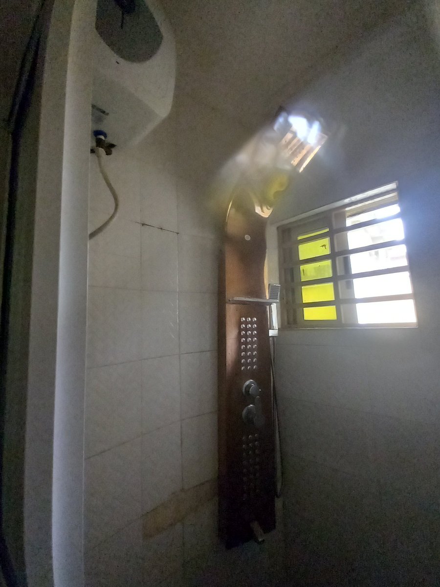 iPropertyNG's tweet photo. Clean Miniflat at Phillip Majekodunmi Estate, Puposhola area, New Oko-Oba, Lagos. 
Features: Pop finishing, 2toilets, water heater, TV console, chandelier and in a very cool neighbourhood &amp; compound. Call or WhatsApp Chat: 07033662224. https://t.co/9iqEUz2Vta