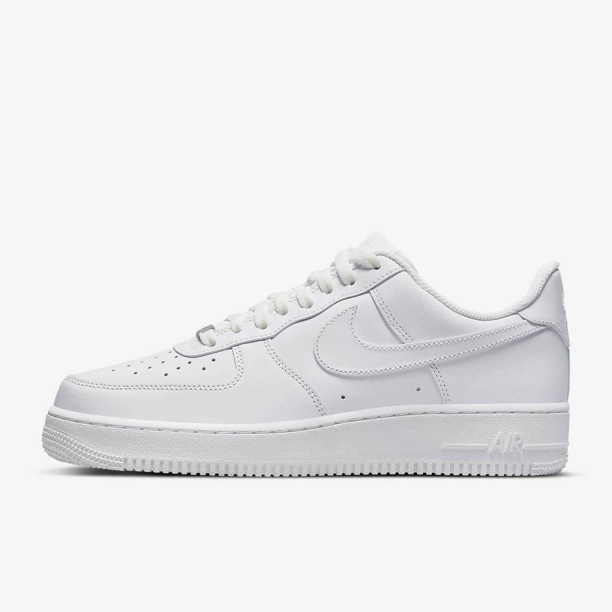 spaceidx's tweet photo. Nike Air Force 1 Low  '07 White

✅ DISPONÍVEL ✅

Condição: Novo

Todos os tamanhos disponíveis, por encomenda, a partir de 70€. https://t.co/Y1eQ2PHfhs