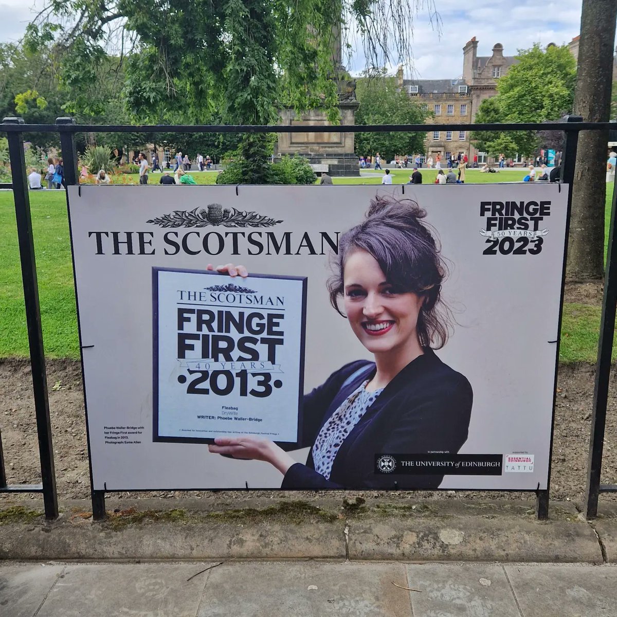 EdinUniLocal's tweet image. Head over to St Andrew Square to see a new photography exhibition📷 🖼

🏆Fringe Firsts at 50 - which celebrates the 50th anniversary of @the.scotsman annual awards celebrating new writing talent @edfringe which @edinburghuniversity 

#fringefirsts #edinburghfringe