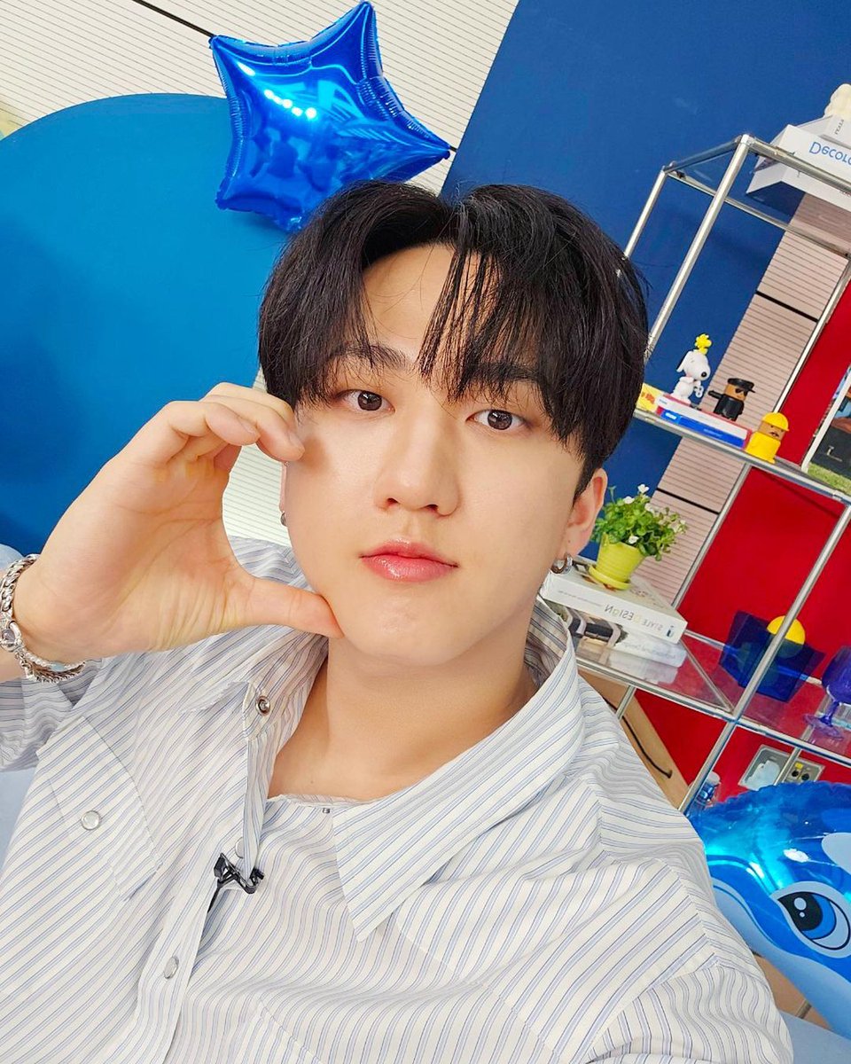 Jutdwae baby 💙

#changbin #창빈 #チャンビン #dwaekki #🐖🐇 

#StrayKids #스트레이키즈 
<a href="/Stray_Kids/">Stray Kids</a> #YouMakeStrayKidsStay