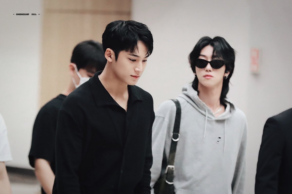230817
🐸🐶
#규잇 #gyuhao
#민규 #MINGYU #ミンギュ
#디에잇 #THE8 
#서명호 #徐明浩 #ミンハオ