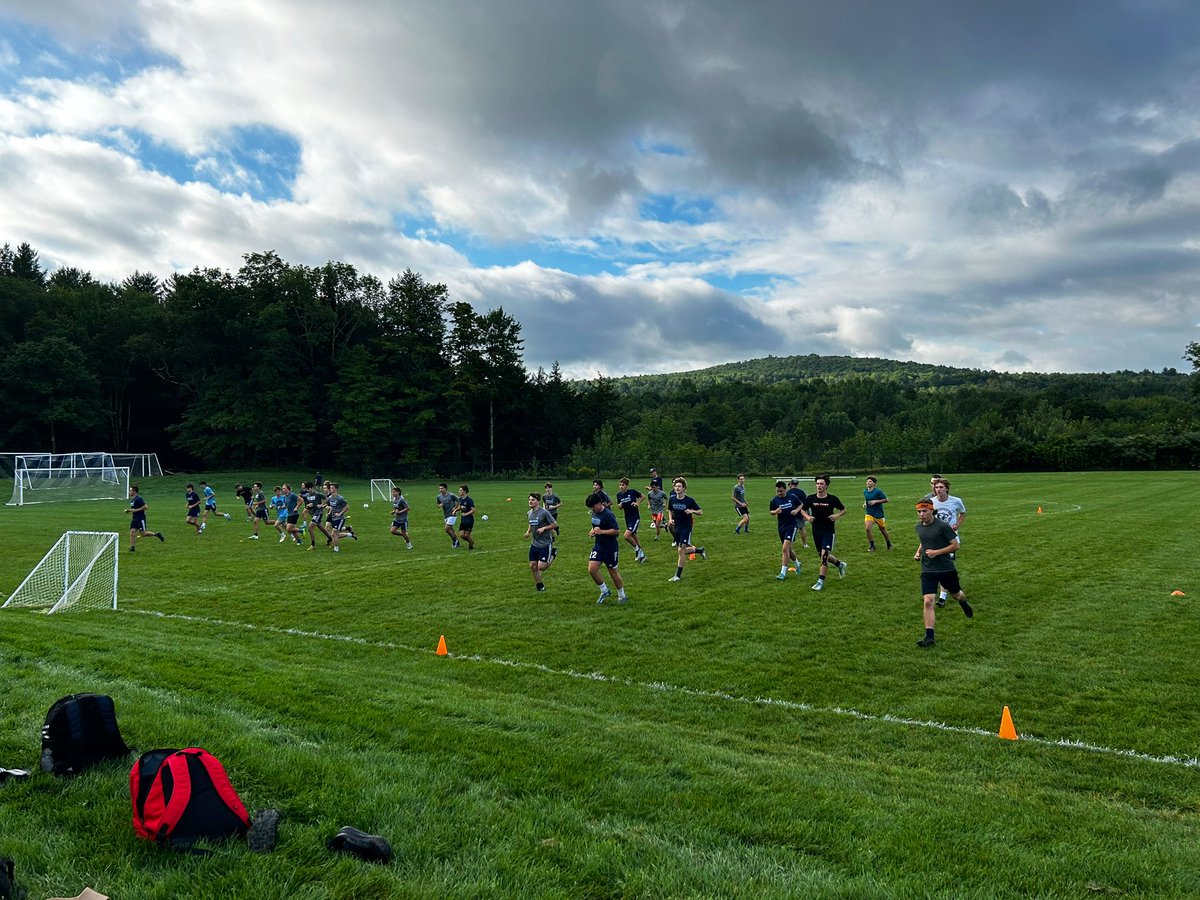 UCSPrincipal's tweet photo. Boys Soccer upperclassmen getting in some work this morning on day 1 … #CougarNation #BeepBeep #WavingFlag https://t.co/T5pSx52oui