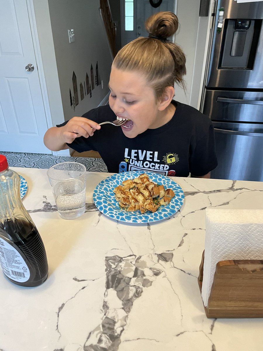 ⭐️Ro tweet media