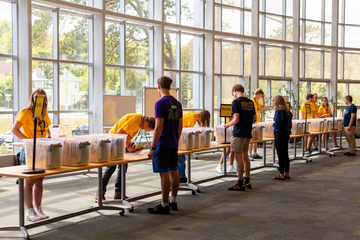 mtucege's tweet image. 🎉 Excitement&apos;s building as move-in weekend approaches at @michigantech! 🏫🌲 Ready to welcome new students to Houghton and kick off an unforgettable Orientation Week. Let&apos;s make it memorable, Huskies! 📚👋 #MichiganTech #ThisIsTech #owk23 #HuskyNation 💙🧡