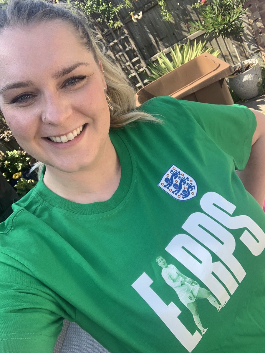 lottiesharey's tweet photo. Got my #earps shirt from the England store in time for the final on Sunday! Arrived a little too late in the day for yesterdays game. Come on Lionesses!! https://t.co/LQ23ric74j