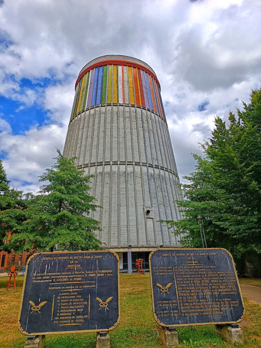giroscopoviaja's tweet image. Museo de la Siderurgia de Asturias en Langreo. @MUSIasturias

El Museo de la Siderurgia de Asturias, también conocido como MUSI. Se encuentra ubicado en La Felguera, en el municipio de Langreo. Su propuesta fusiona cultura, industria, ocio e historia.
#asturias #langreo