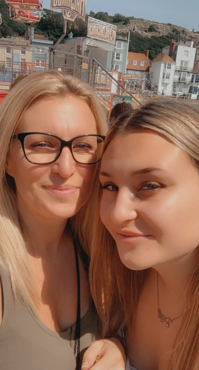 My beautiful second born has been accepted to her first choice University 🎉🎉🎉 very proud mummy!