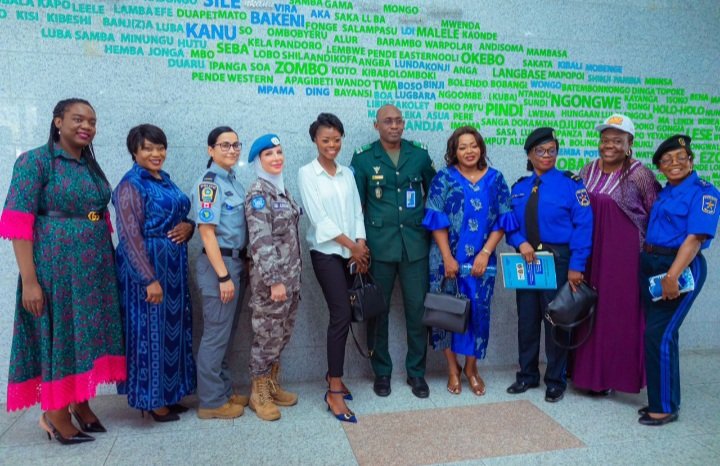 Ensemble avec UNPOL et la PNC, la Congolaise 2.0 a répondu présente à l'invitation du mouvement inspiration, pour parler de la santé sexuelle et reproductive à 500 adolescents Congolais.