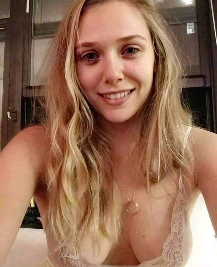 newsforcelebz's tweet image. Elizabeth Olsen🔥