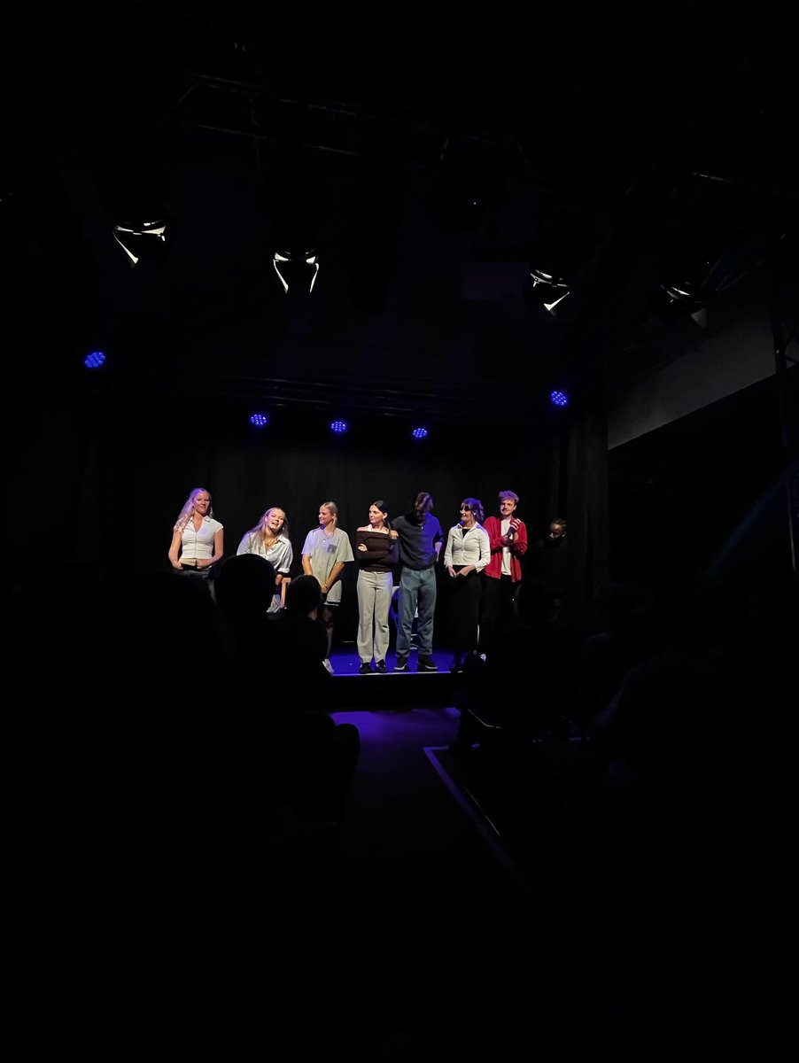 We’re so so grateful that we’ve had such great audiences the last couple of days!! We’re sooo appreciative of every one who watches our show!! Tickets here if you haven’t seen it yet tickets.edfringe.com/whats-on/here-… 
#FillYerBoots #EdFringe2023 #edfringe #castingdirectors #agents