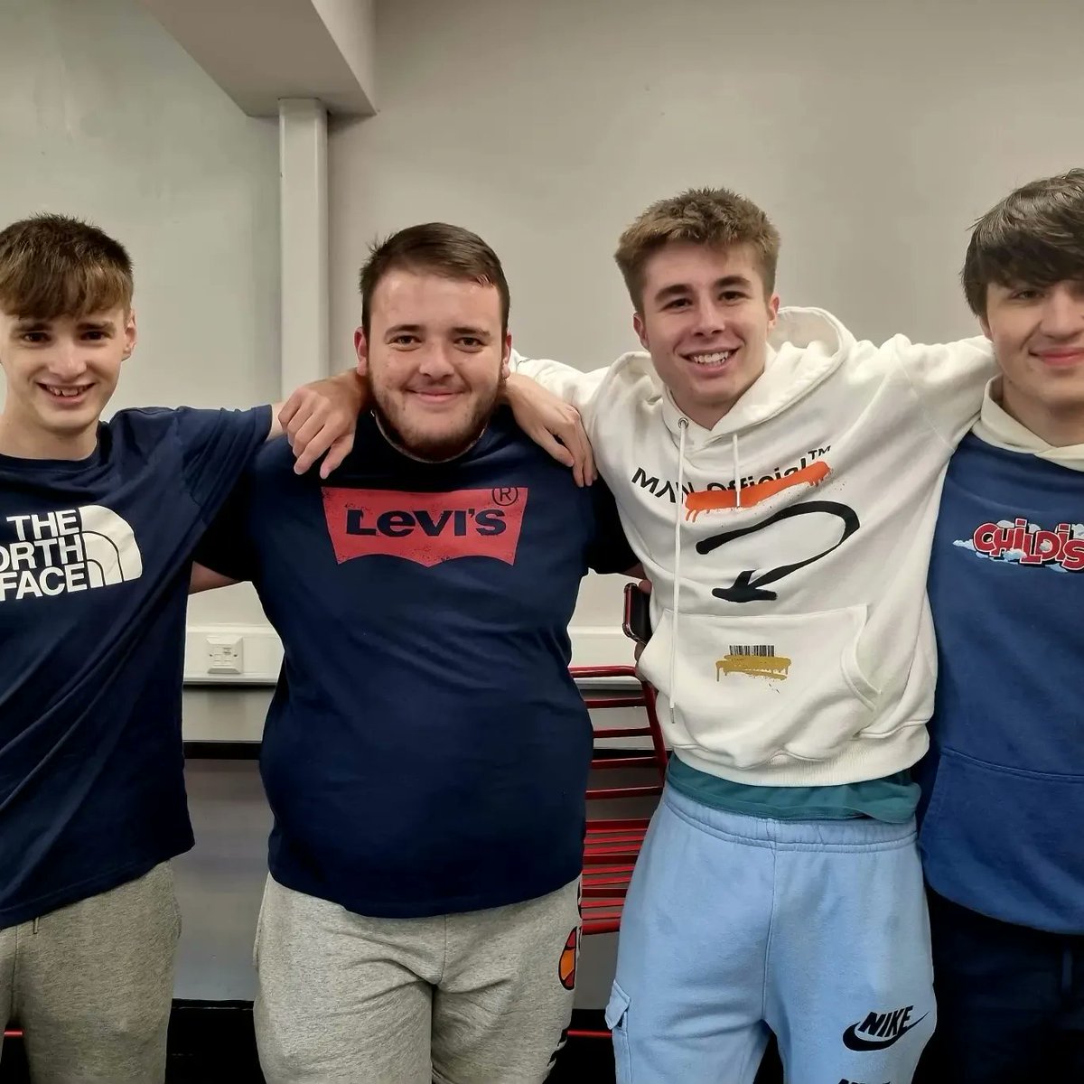HolyroodAcademy's tweet photo. Congratulations to all our incredible Sixth Form students who have worked exceptionally hard this year! It was wonderful to hear about their future next steps. Good luck to you all and don't forget to keep in touch. 

#A-levelresults2023
#whystudyanywhereelse
#TEAMHOLYROOD https://t.co/3oWXH4rBxI