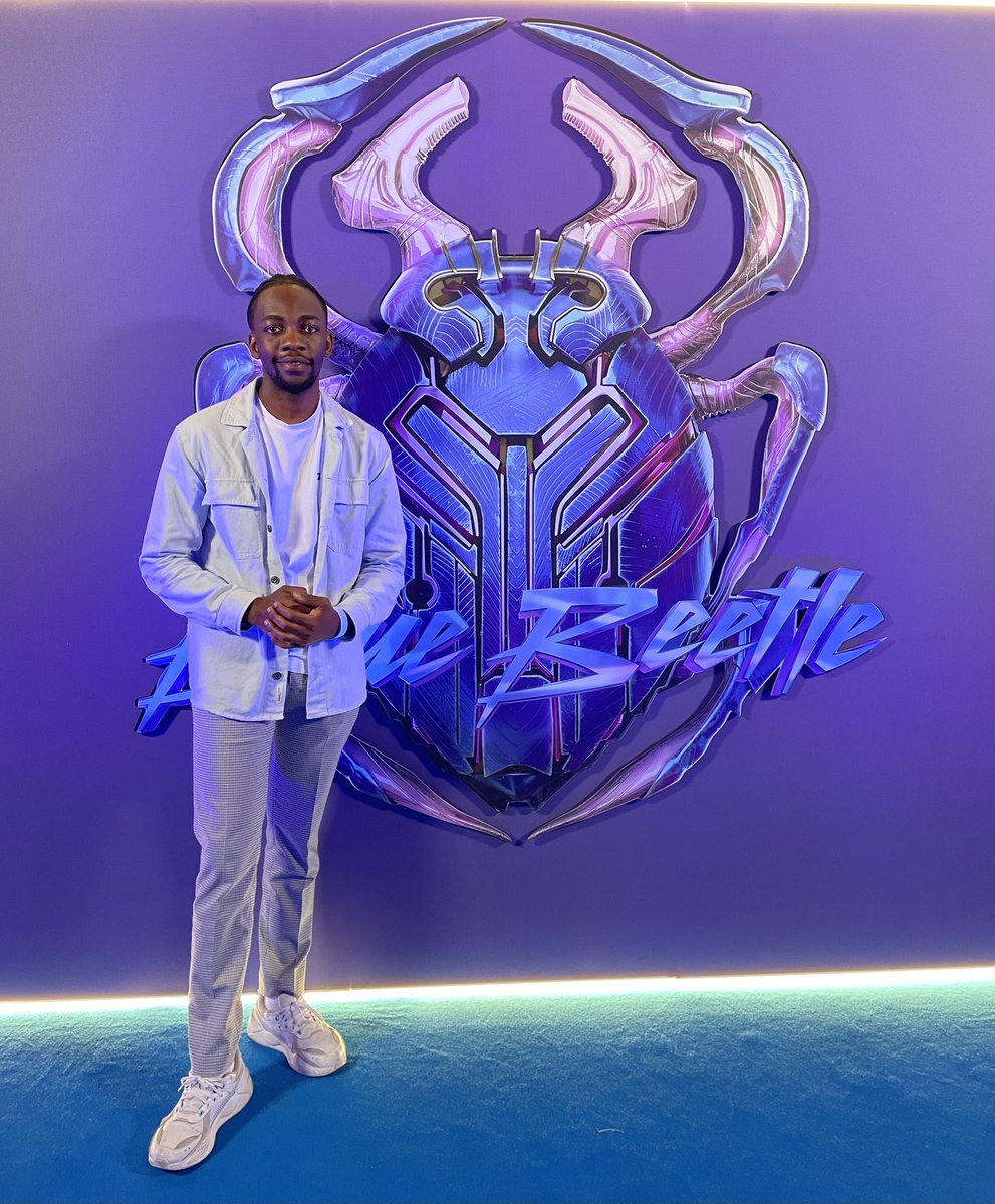 itsonlyelii's tweet photo. Xolo Maridueña shoulders the weight of the world in #BlueBeetle , delivering a genuinely soulful performance that resonates deeply. The entire supporting cast follows suit, creating a fun origin story! Catch #BlueBeetle  in cinemas this Friday https://t.co/NVn7KbnIJq