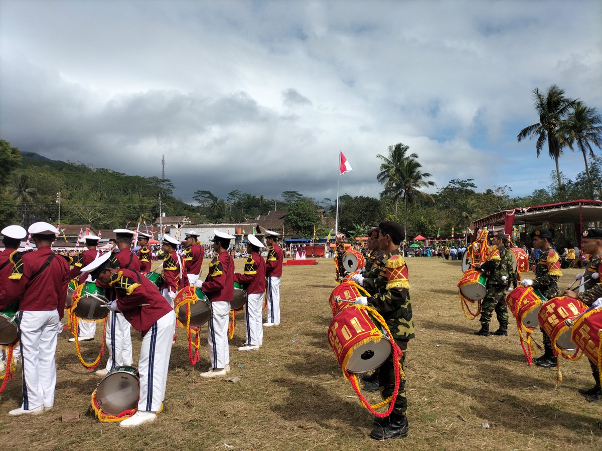 Kegiatan Upacara Peringatan HUT RI Ke 78 oleh Ansor dan Banser di beberapa wilayah di Kab Magelang.
#HUT78RI