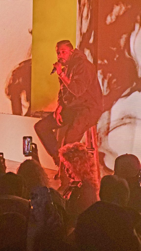 Awesome show <a href="/brentfaiyaz/">brentfaiyaz</a> 💕  #wastelandtour