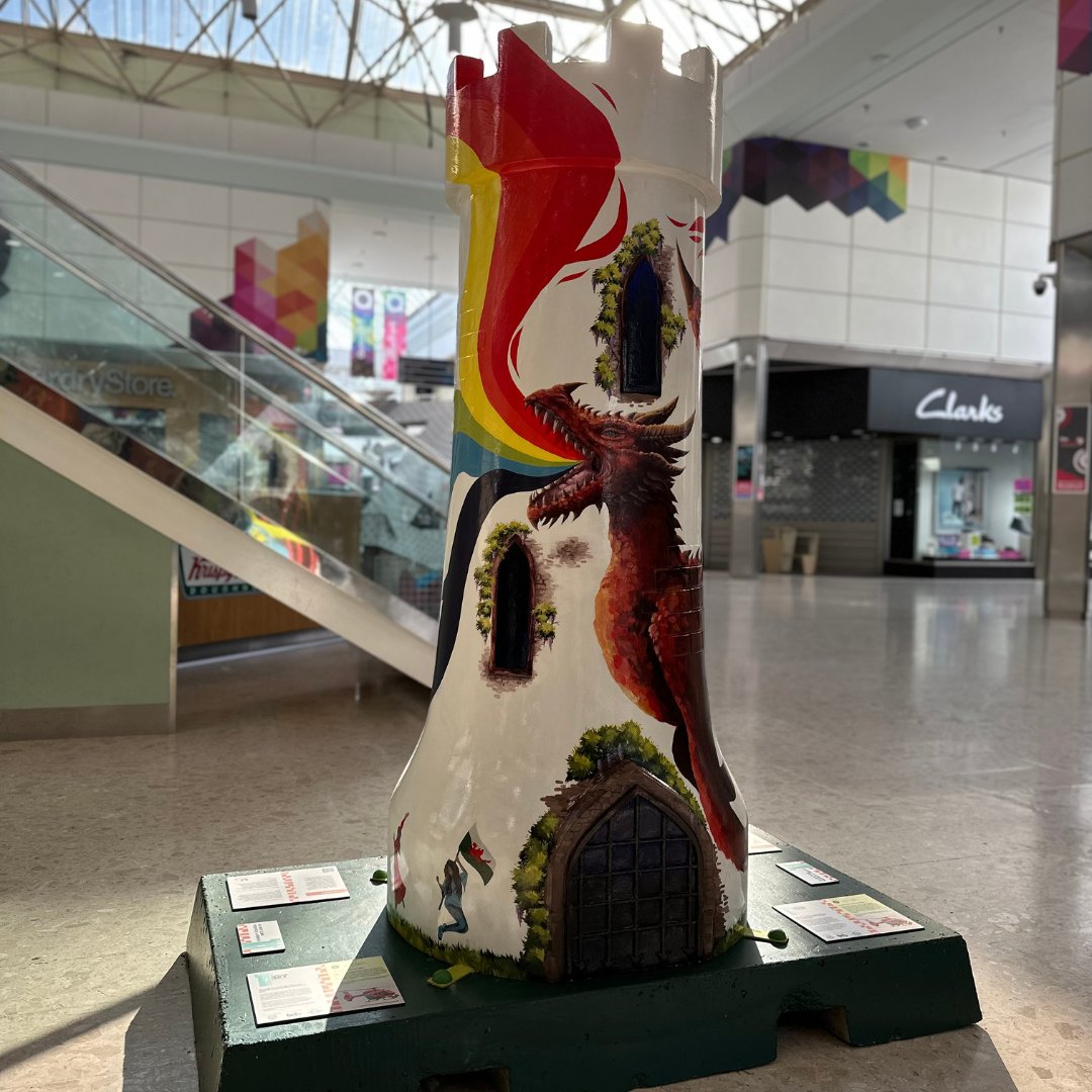 Have you spotted any of our castles yet?

Noddfa is located in the Quadrant, sponsored by @GowerCollegeSwa. 

Brought to you by @SwanseaBID @owensgroupuk @bdpwales @wildinart Raising vital funds for @air_ambulance #swanseacastles #charity #arttrail #swanseacastles