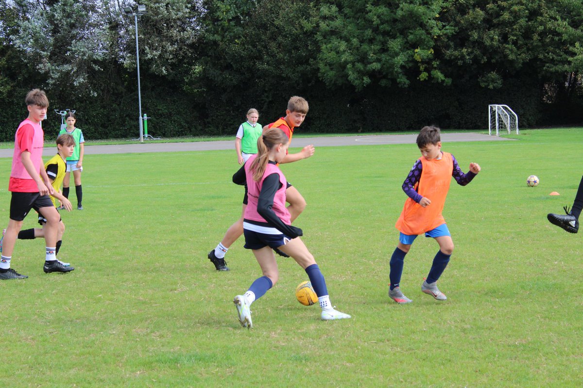 miltonfc_'s tweet photo. DAY 4 ⚽️💙 

Lots of children here again for the 4th day, in which we are taking a deep dive into formations &amp; the importance of them! 📍 https://t.co/cLh5y1XaKw