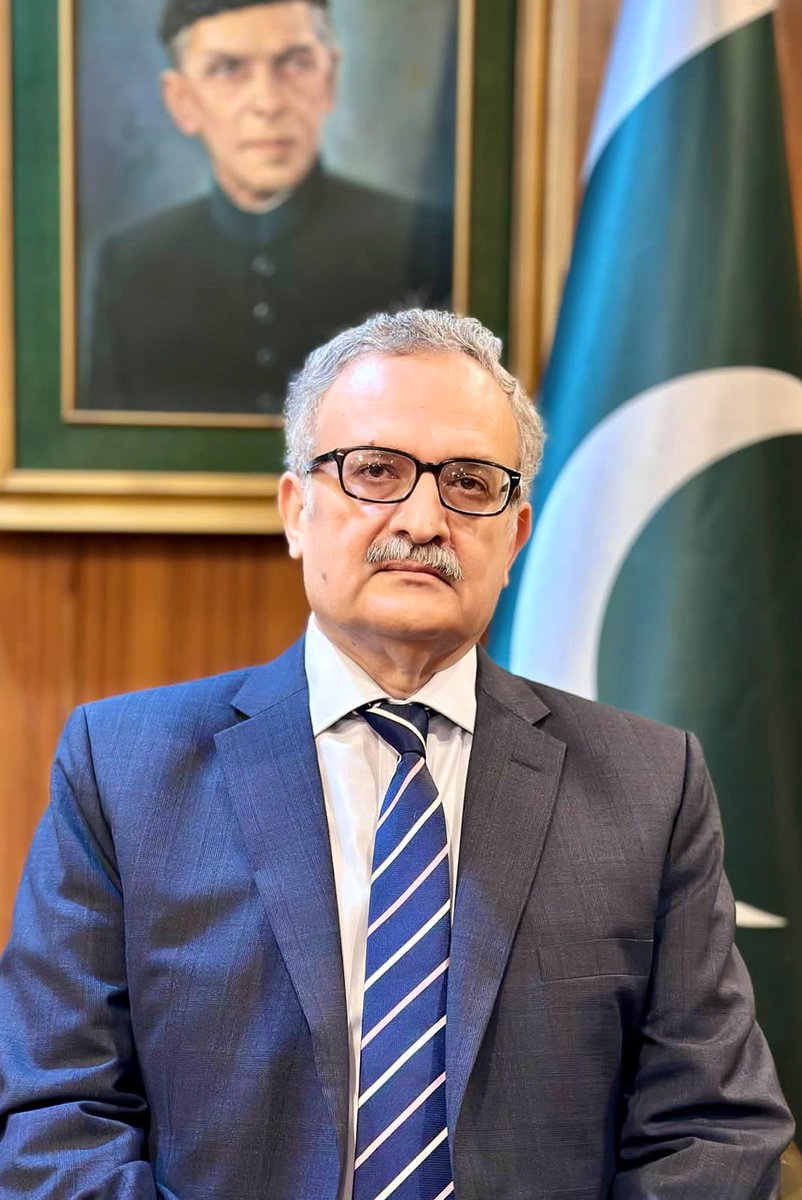 Amb Syrus Qazi <a href="/syrusqazi/">Muhammad Syrus Qazi</a> has assumed responsibilities as 32nd FS of 🇵🇰. Amb Qazi brings with him an extensive experience in bilateral &amp; multilateral diplomacy with postings in India, US &amp; UN Geneva. He served as Amb to Hungary from 2015 to 2017 &amp; to Türkiye from 2017 to 2022.