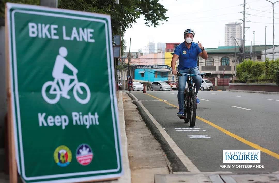 Keisha_Geisha's tweet photo. 3 years ago, San Juan was one of the first cities brave enough to put up pop-up bike lanes in Metro Manila amidst the pandemic. Other cities looked at SJ for inspiration - they were so ahead!

To see them go backwards is heartbreaking. I hope @sanjuancityncr does better. https://t.co/wmgN69mD1I