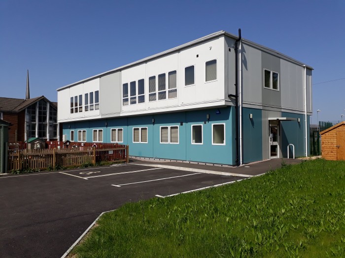 Free &amp; Fun cooking activities for young people #LutonYouthService at Sundon Park Baptist Church, Newns Building <a href="/FoodFirstLuton/">Food First Luton</a> <a href="/lutoncouncil/">Luton Council</a> <a href="/LutonSJU/">Luton Social Justice Unit</a> <a href="/LealandsHigh/">Lealands High School</a> <a href="/LevelTrust/">Level Trust</a> <a href="/ParkleaSchool/">Parklea Primary School</a> <a href="/WauludPrimaryPE/">Waulud Primary School PE</a> <a href="/WhitefieldLuton/">Whitefield Primary Academy</a> <a href="/ActiveLuton/">Active Luton</a> <a href="/LutonLibraries/">Luton Libraries</a> <a href="/NoToFoodPoverty/">Breakfast Battery Boxes</a>