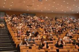 La filière #Santé est la première de retour. L’occasion de rappeler que, depuis 25 ans, le <a href="/TutoratCaen/">Tutorat Santé Caen</a> propose « ses services gratuits, nécessaires et suffisants » : soutien pédagogique &amp; moral, entraînements, supports de cours, suivi personnalisé et + tout au long de l’année…