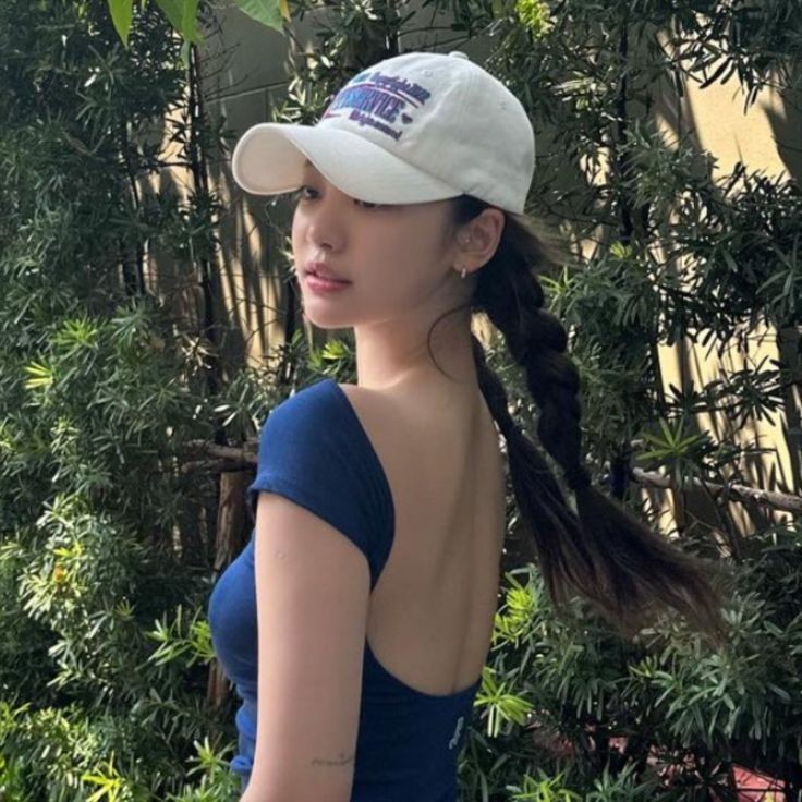 jathieuzze's tweet photo. ༘♡ ·˚꒰ repost ! ꒱ ₊˚ˑ༄

๑’- hi, i'm jathieuzze looking for interactive moots ! 🌷 

♡ she/ they, Sagittarius 
♡ filo, minor
♡ new to #stantwt &amp; #auwritter
♡ reading aus, music, kpop, fiction books
♡ carat, nctzen, fearnot, my 🫶🏻🫶🏻

♡ / ⟳ to spread/ be moots  ! 🌷 https://t.co/BzjFquptJJ