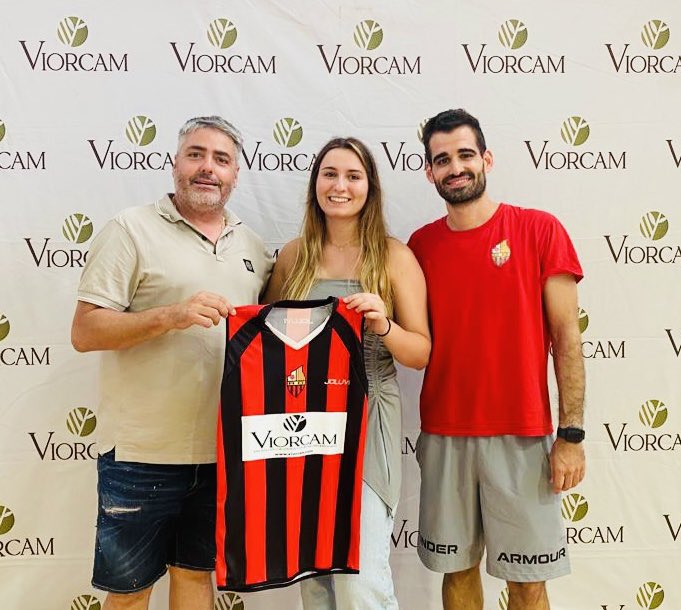 Incorporació de Júlia Jiménez 
La Júlia també es suma al nou projecte del club. 
Serà una peça molt important en el joc interior, fent valer la seva experìencia prèvia en diferents categories.
Benvinguda a casa, Júlia!