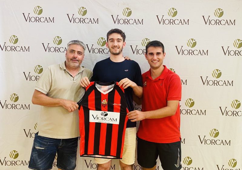 Renovació del jugador Oriol García
Serà la seva segona temporada al club. 
L'Oriol és un jugador amb un gran llançament exterior, que serà fonamental per tal d'aconseguir l'objectiu de la temporada.
Encantats que segueixis vinculat al club, Oriol!