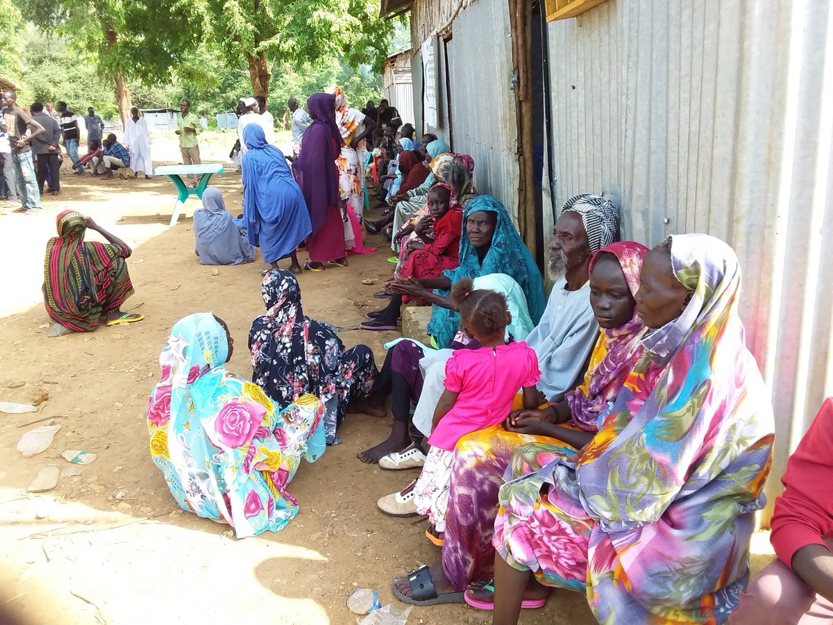 UNHCREthiopia's tweet photo. Often, #refugee sites are in remote areas where basic services are scarce.

Together with our partners &amp; the @EthioRedCross, we provided 2 ambulances to make sure that #refugees can quickly get the healthcare they need, at the #Sherkole Health Center. https://t.co/ONKkEOr6nc