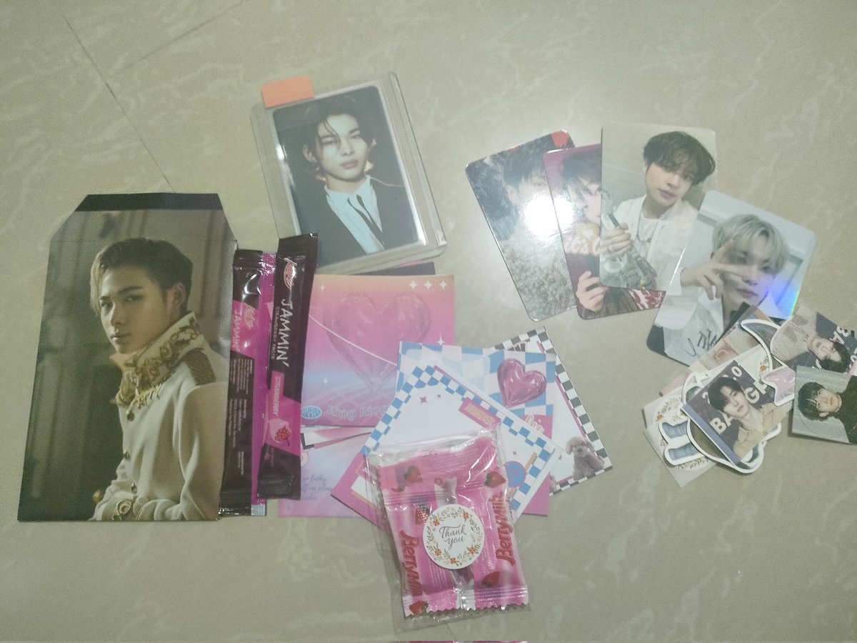 nshmura_rikilvr's tweet photo. #iyafeedbacks
Ni-ki arrived safely!! Thank you so much po sa secured packaging
(ganda ng packaging😻)pati po sa freebies and candies. Nagustuhan ko po lahat ueueueueue kakilig
🫶🫶🫶💋💋
Thank you po ate @iya_hauls and also ate @yjwgastos https://t.co/bBNi1a5bwL